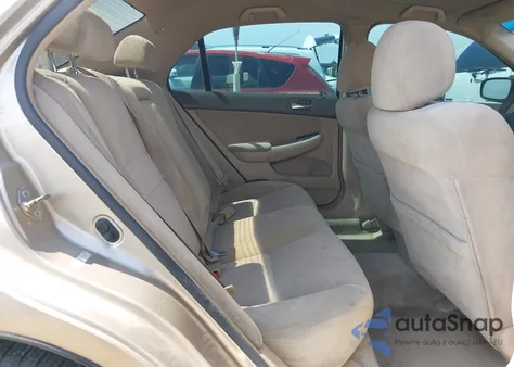 2004 Honda Accord 2.4 Lx z USA, uszkodzony, nr VIN 1HGCM563X4A129817